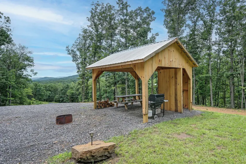 Outdoor Oasis w/ Mtn Views! 5-acre Augusta Getaway - Image 1