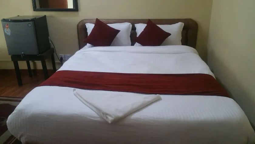 Hotel Holy Temple Tree & Chautari Cafe - Image 1