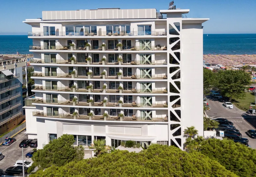 Hotel Sporting - Image 1