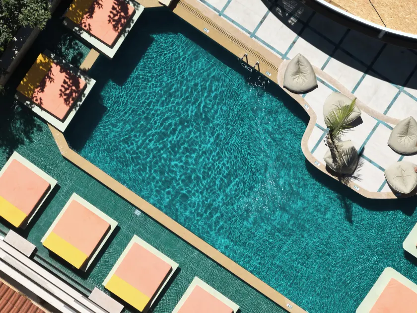 Asana Hotel - Image 1