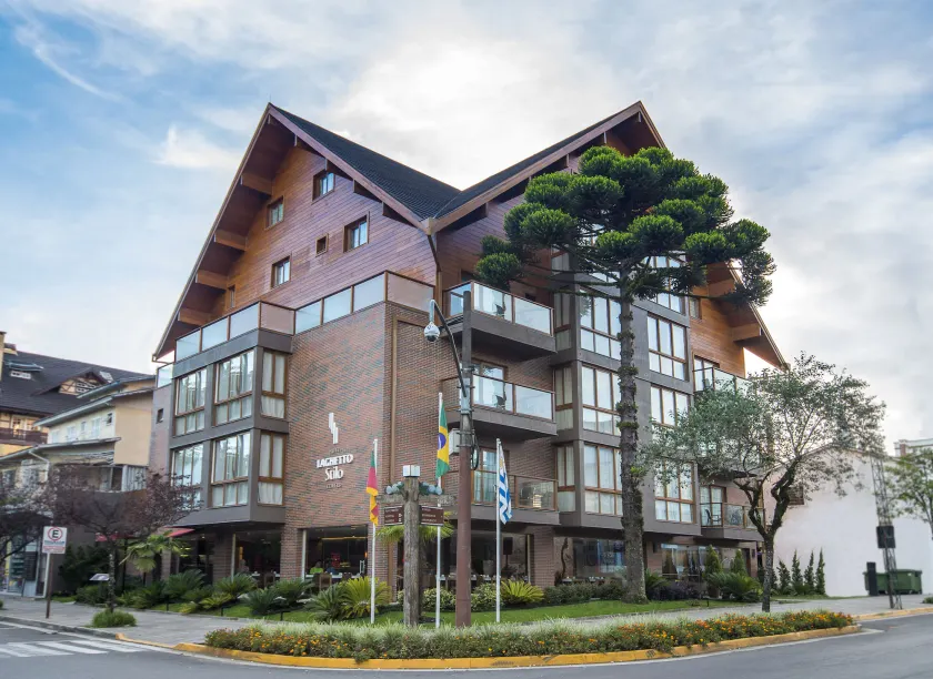 Hotel Laghetto Stilo Centro - Image 1