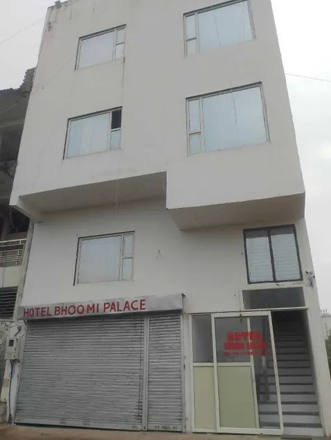 Hotel Bhoomi Palace & Restaurant - Image 1