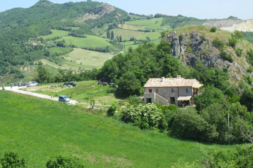 Sasso Erminia R&B Ecosostenibile - Image 1