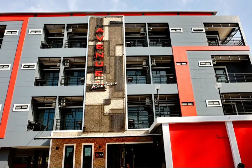 Avenue Residence - Image 1