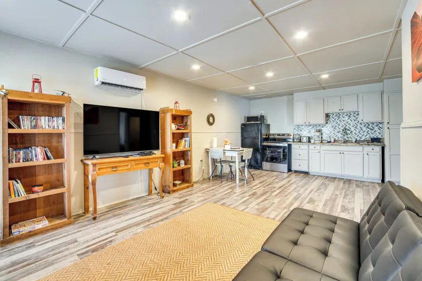 Peaceful East Texas Retreat! Mineola Bungalow - Image 1