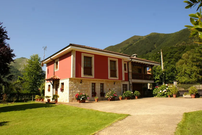 Casa Marian - Image 1