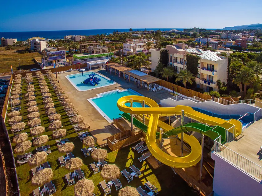 Meropi Hotel & Apartments - Image 1