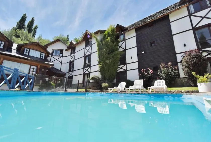 Hostería Plaza Mayor  - Image 1
