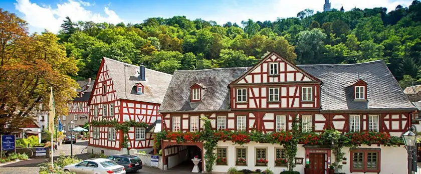 Landgasthof Zum Weissen Schwanen - Image 1