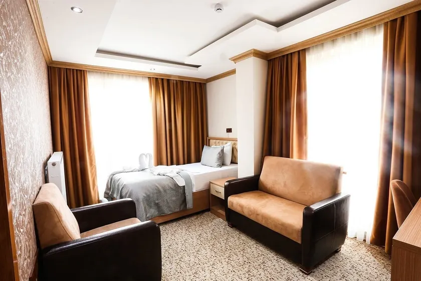 Grand Pasabey Otel - Image 1