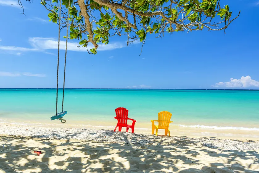  Sand And Tan Beach Hotel - Image 1