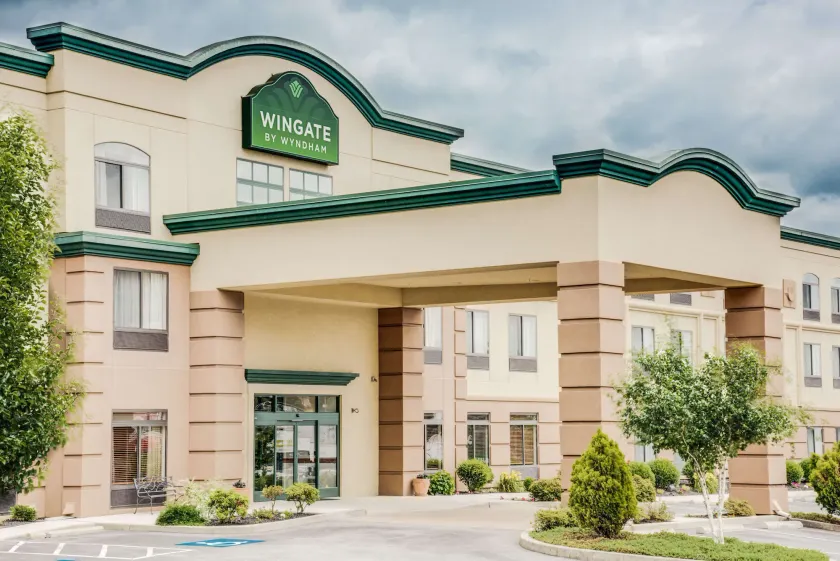 Wingate by Wyndham - York - Image 1