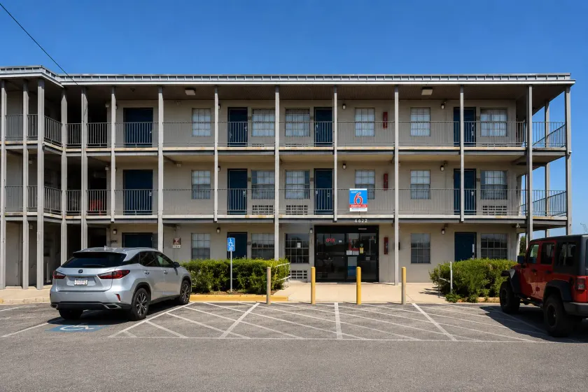 Studio 6-San Antonio, TX - Lackland AFB - Image 1
