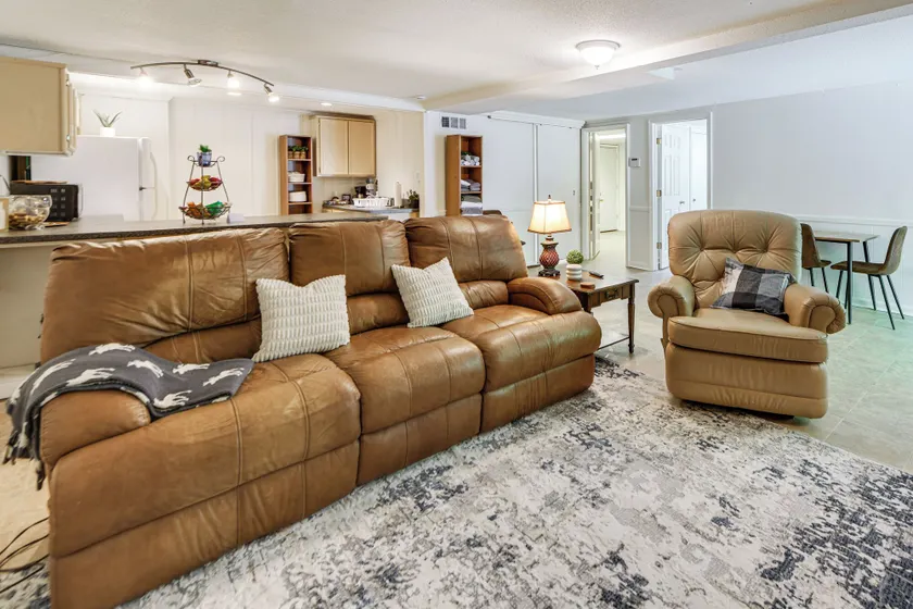 9 Mi to Uptown! Pet-friendly Retreat in Columbus - Image 1