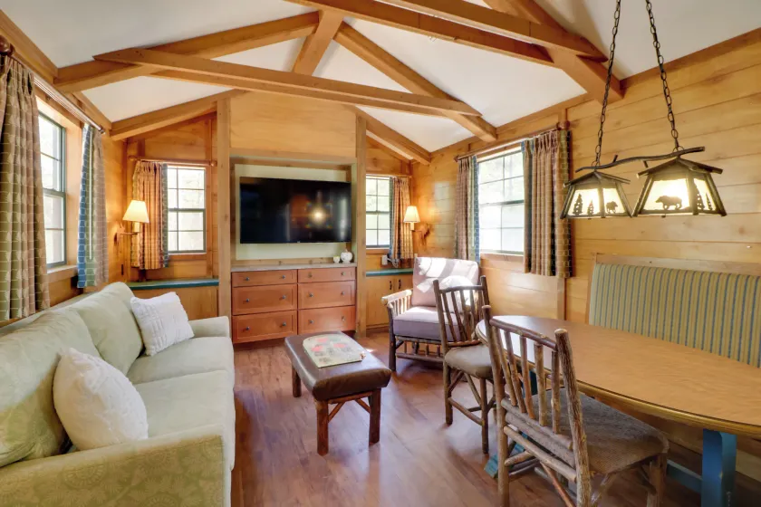 Fire Pit + Lake Access: Cabin Retreat in Heflin - Image 1