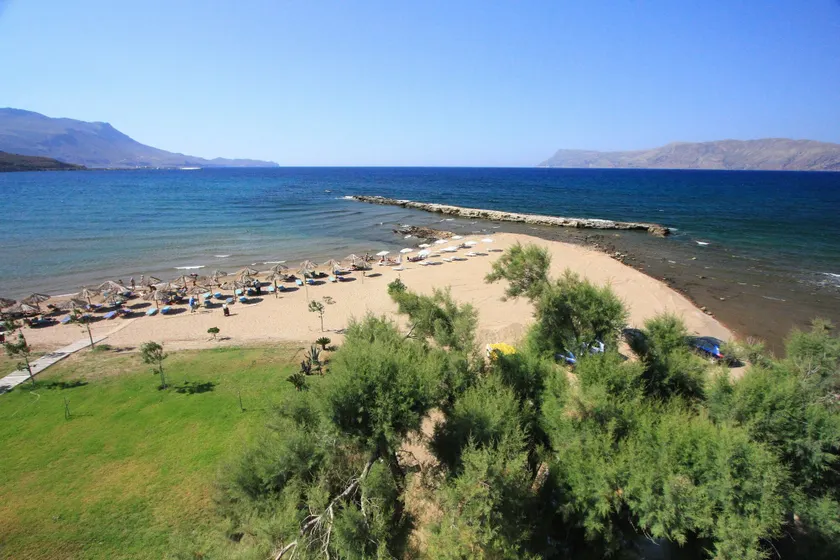Nautilus Bay Hotel - Image 1