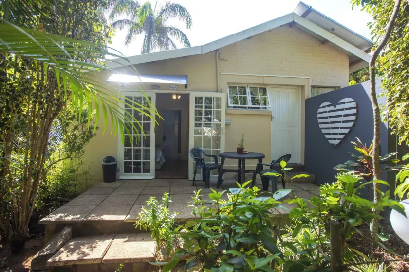 23 Ambleside Retreat - Image 1