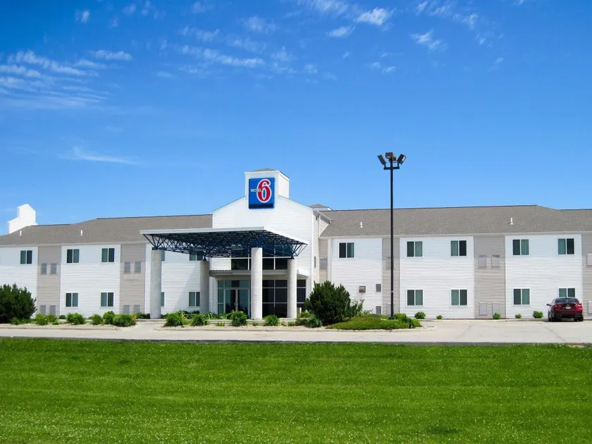 Motel 6-Avoca, IA - Image 1
