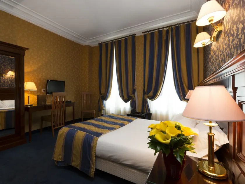 Hotel Viator - Gare de Lyon - Image 1