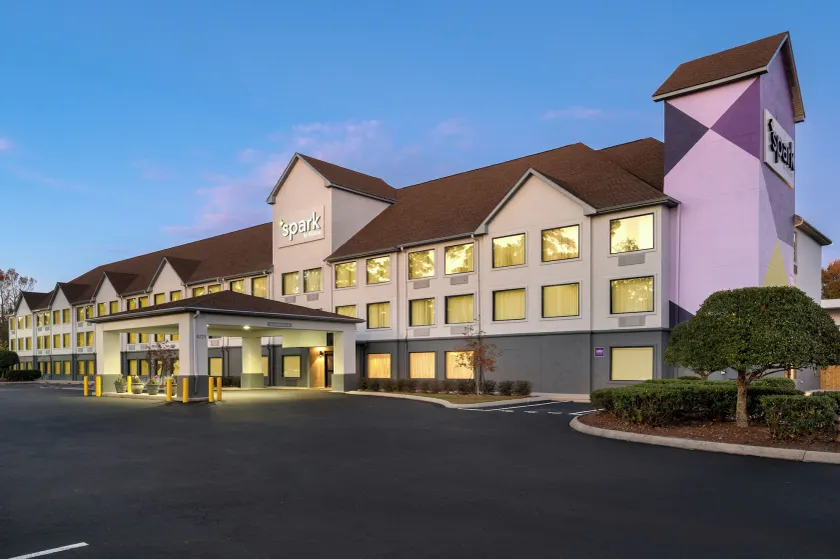 Spark by Hilton Wilmington - Image 1