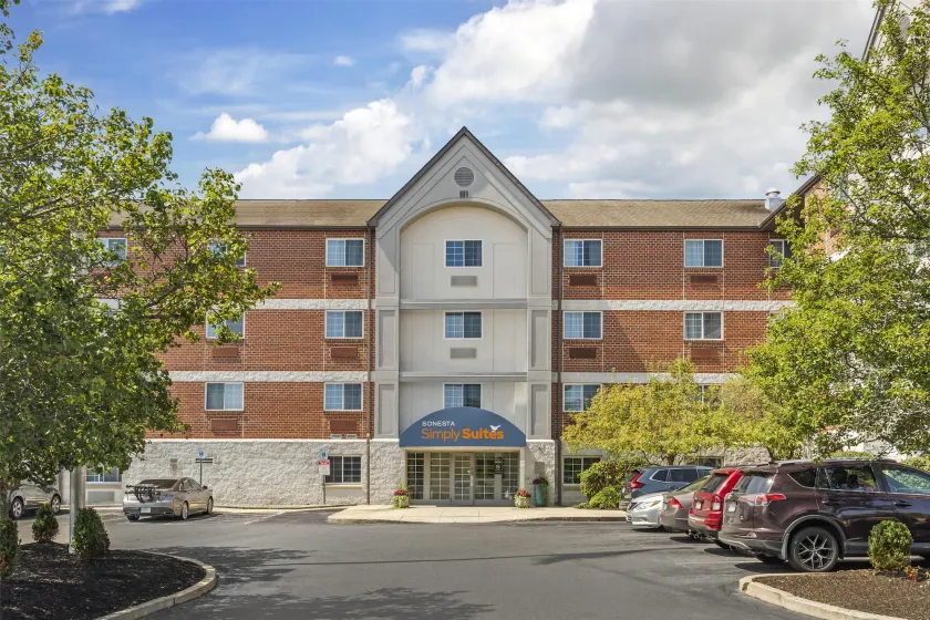 Sonesta Simply Suites Boston Burlington - Image 1