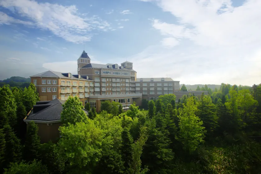 Sendai Royal Park Hotel - Image 1