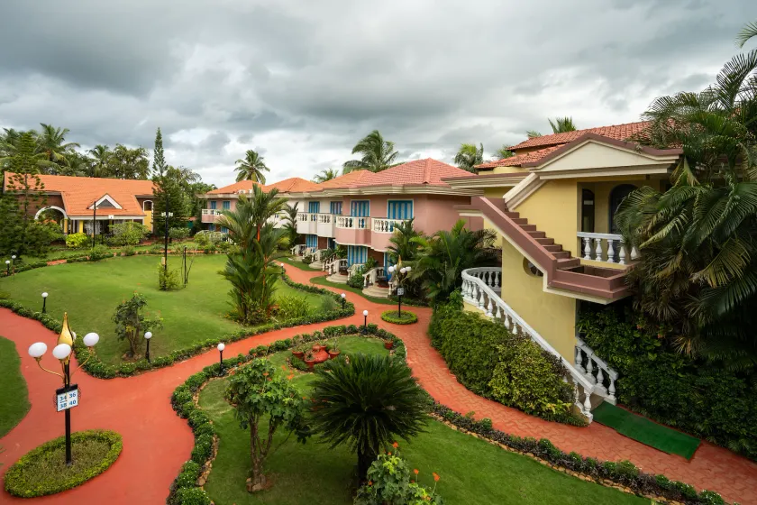 Coconut Grove Beach Resort - Image 1
