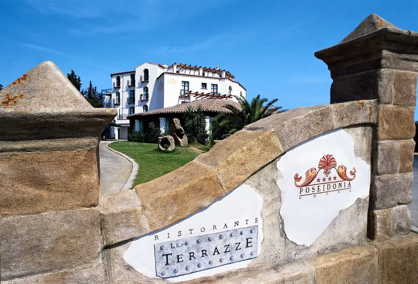 Hotel Poseidonia - Image 1