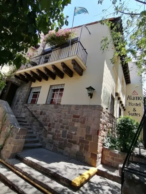 Hostel Alamo - Image 1