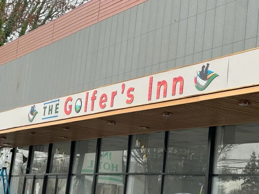 THE GOLFERS INN - Image 1