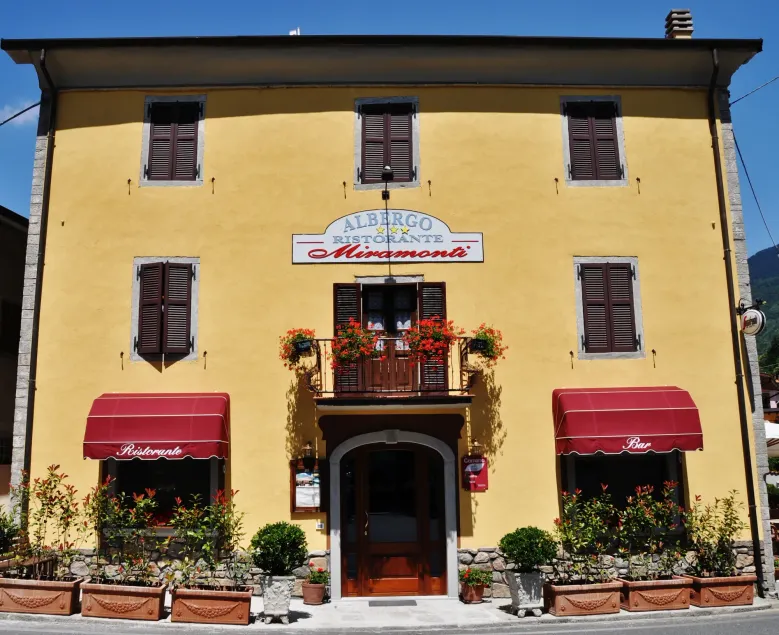 Albergo Miramonti - Image 1