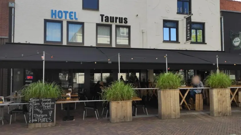 Hotel Taurus - Image 1
