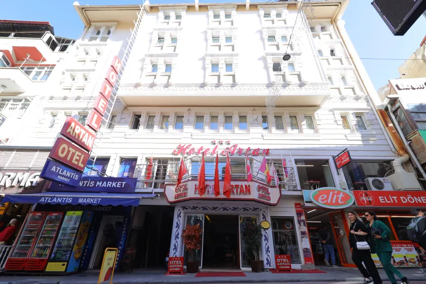 Artan Hotel - Image 1