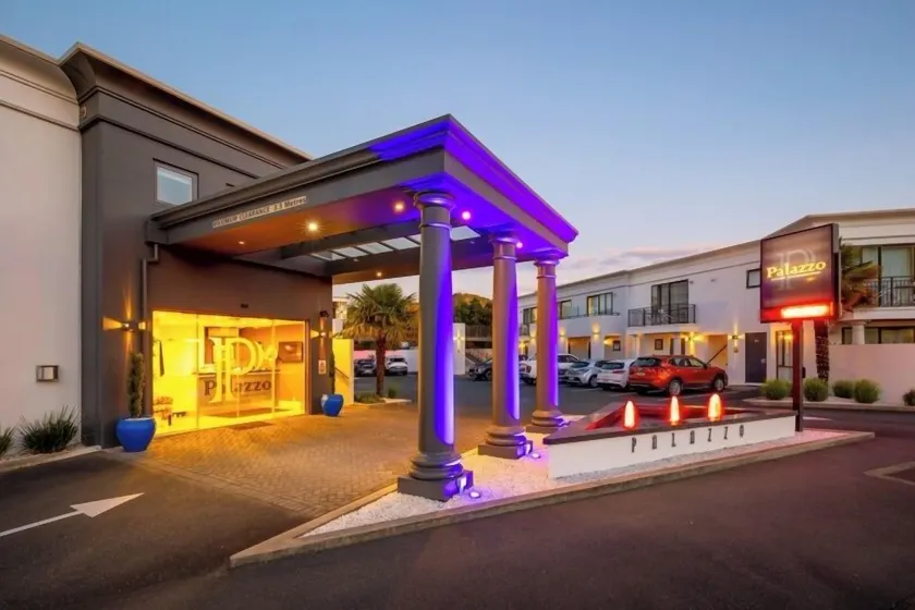 Palazzo Motor Lodge - Image 1