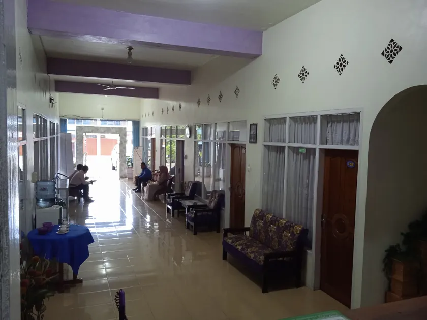 Trivadoh Syariah Hotel - Image 1
