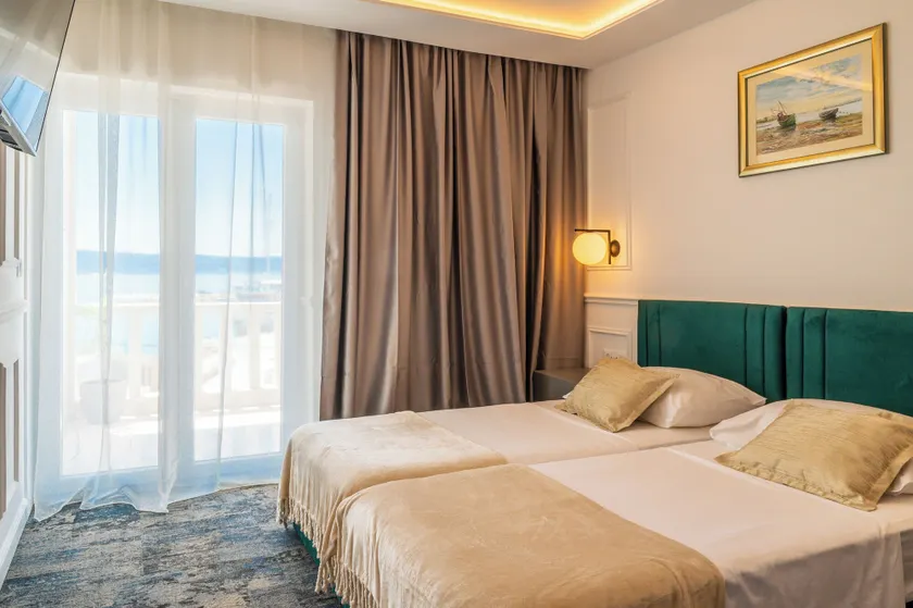 Hotel Krilo - Image 1