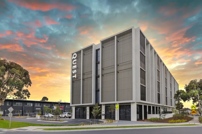 Quest Watergardens - Image 1