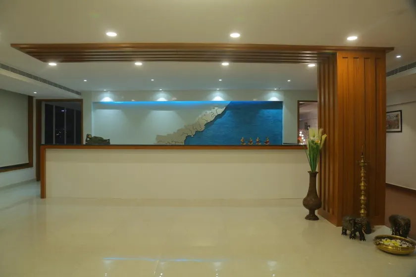 Bay View Hotel Vizag - Lobby
