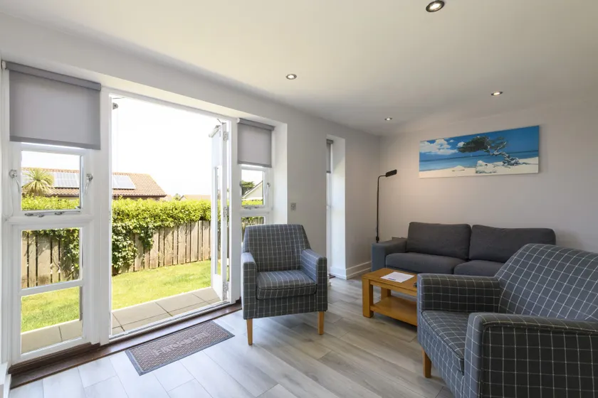 Bay Retreat Villas - Image 1