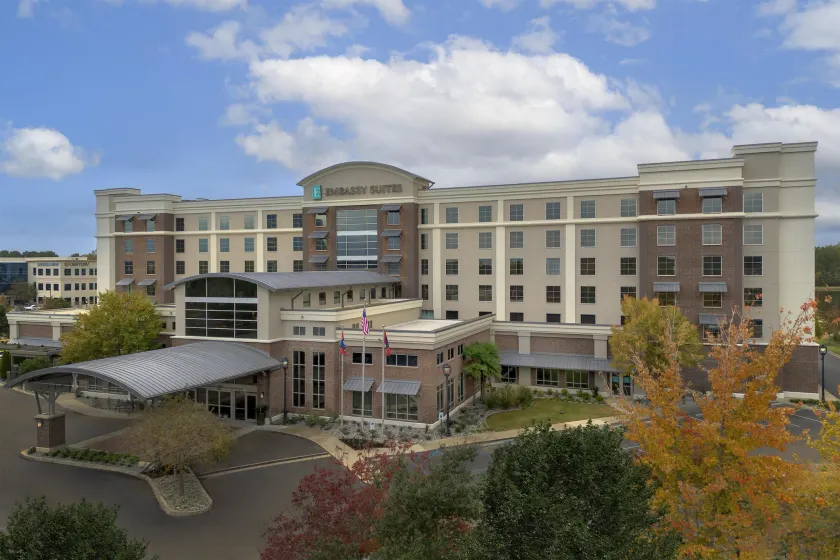 Embassy Suites by Hilton Jackson North Ridgeland - Image 1