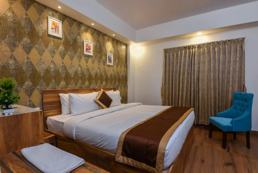 Kensington Suites - Image 1