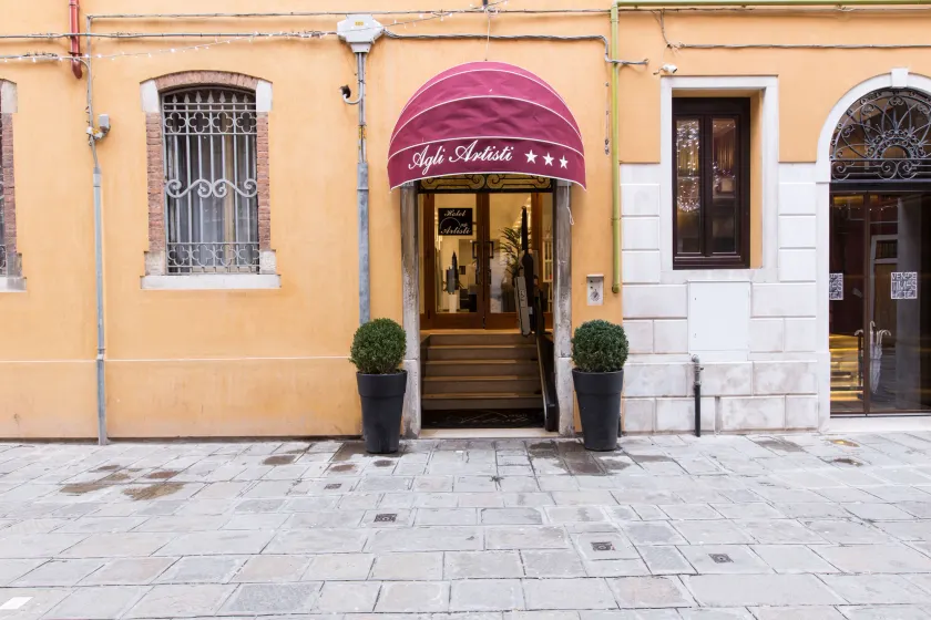 Hotel Agli Artisti - Image 1