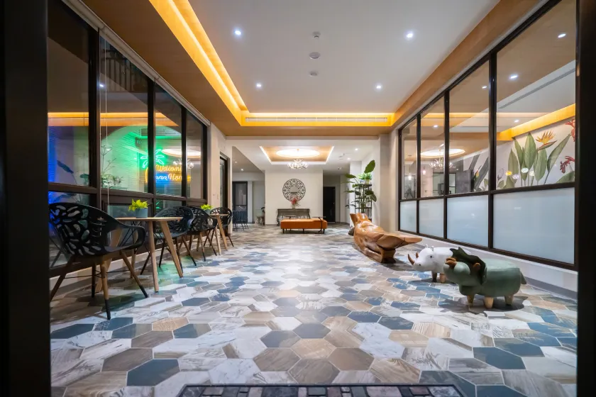 Relaxury Beach House - Image 1