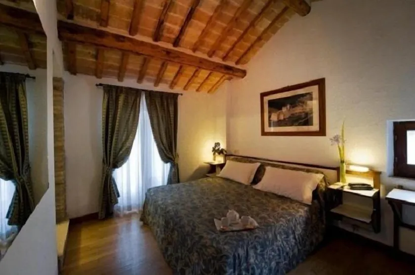 Hotel Il Castello - Image 1