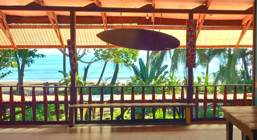 Tortuguero Adventures Beach House - Image 1