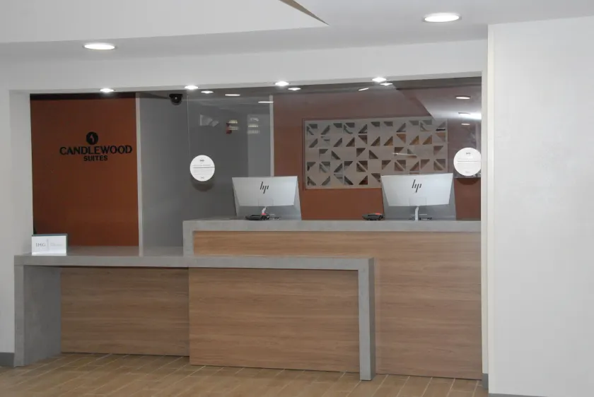 Candlewood Suites Tallahassee by IHG - Rezeption