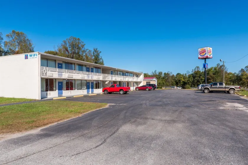 Motel 6-Connellys Springs, NC - Image 1
