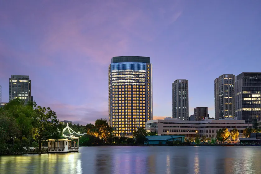 HUALUXE Shanghai Changfeng Park by IHG - Image 1