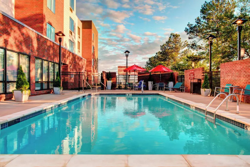 TownePlace Suites by Marriott Macon Mercer University - Image 1