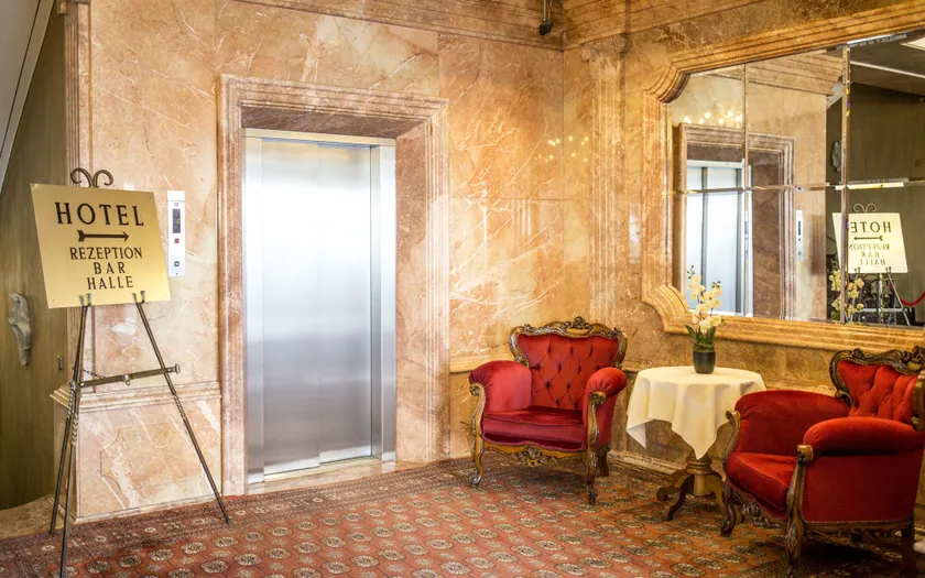 Hotel Palais Porcia - Entrée intérieure